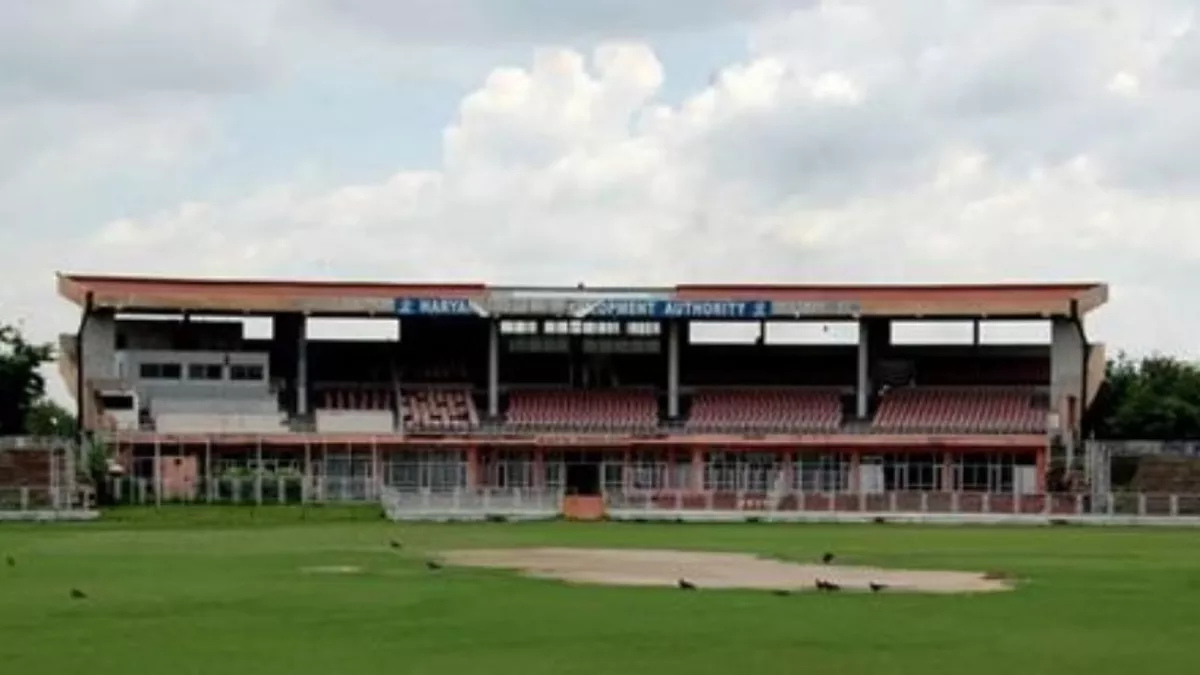 राजा नाहर सिंह स्टेडियम के निर्माण कार्य में गड़बड़ी आई सामने, ठेकेदार के खिलाफ जांच के आदेश