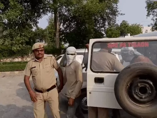 फरीदाबाद में 9वीं की छात्रा से रेप:गाड़ी में बैठाकर सुनसान जगह ले गए, फिर स्कूल के बाहर छोड़ा; 36 घंटे में 2 गिरफ्तार