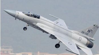Pakistan Airstrike: मुनीर की सेना ने की अपने ही घर में एयरस्ट्राइक, सो रहे नागरिकों पर बरसाए बम, 30 की मौत