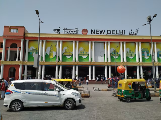 इस बार नहीं खलेगा ट्रेन का इंतजार, स्‍टेशनों पर गूंजेंगे छठी मइया के गीत, रेलवे का खास प्‍लान