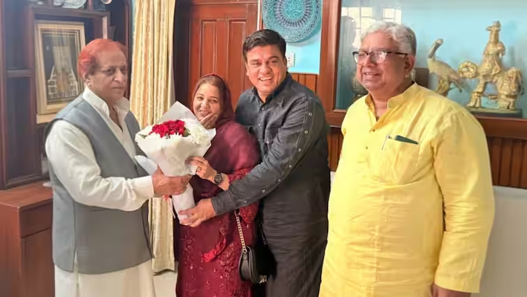 ‘मेरी तरह से तू भी लुटा है बहार में’, आजम खान से मिलने पहुंचे इरफान सोलंकी, सियासी हलचल तेज