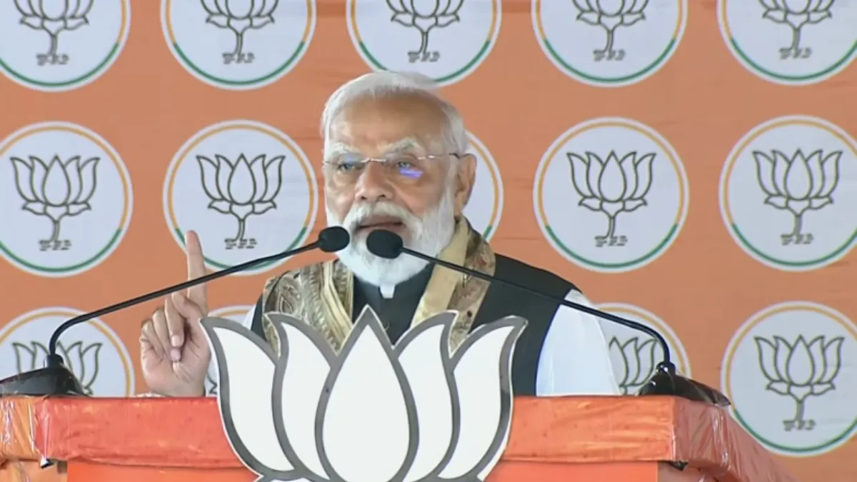 ‘बहन-बेटियों ने NDA की जीत पक्की की, मां सीता के आशीर्वाद से बिहार विकसित बनेगा’, पढ़िए सीतामढ़ी में क्या बोले पीएम मोदी?