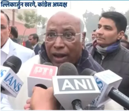 लोकसभा में भारी हंगामे के बीच G Ram G Bill पारित, विपक्ष ने फाड़ दी बिल की कॉपी, स्पीकर नाराज